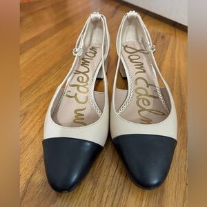 Cap toe Pump - Sam Edelman